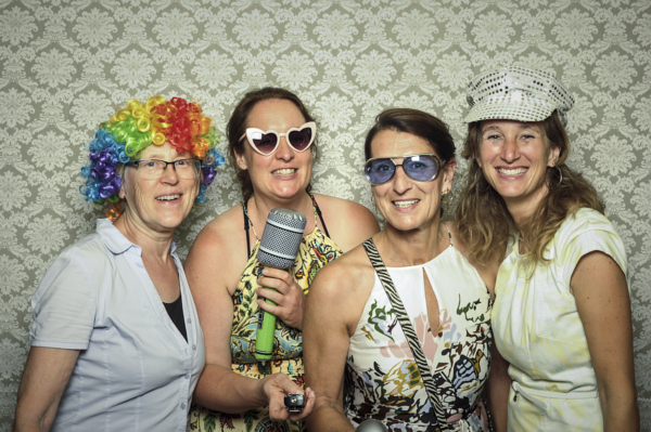 Fotobox-Foto mit Lucie, Lisa, Claudia und Verena